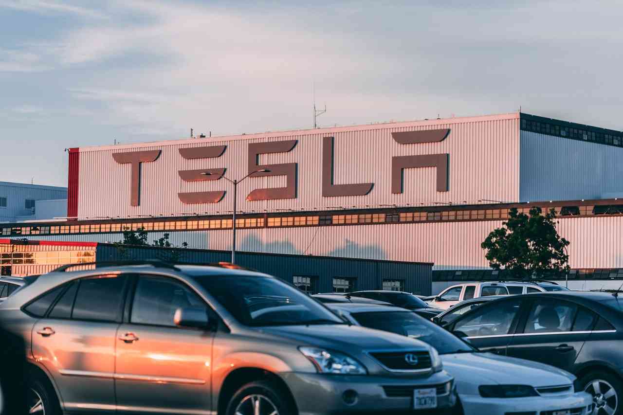 Elon Musk Crypto Scams Circulating via YouTube & Text Message