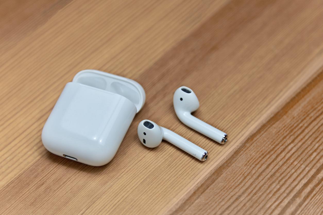 [Scam Alert] Amazon AirPods Raffle Scam Text