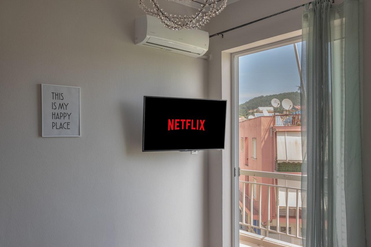 Top Netflix Scams 2022 — Phishing Texts & Emails