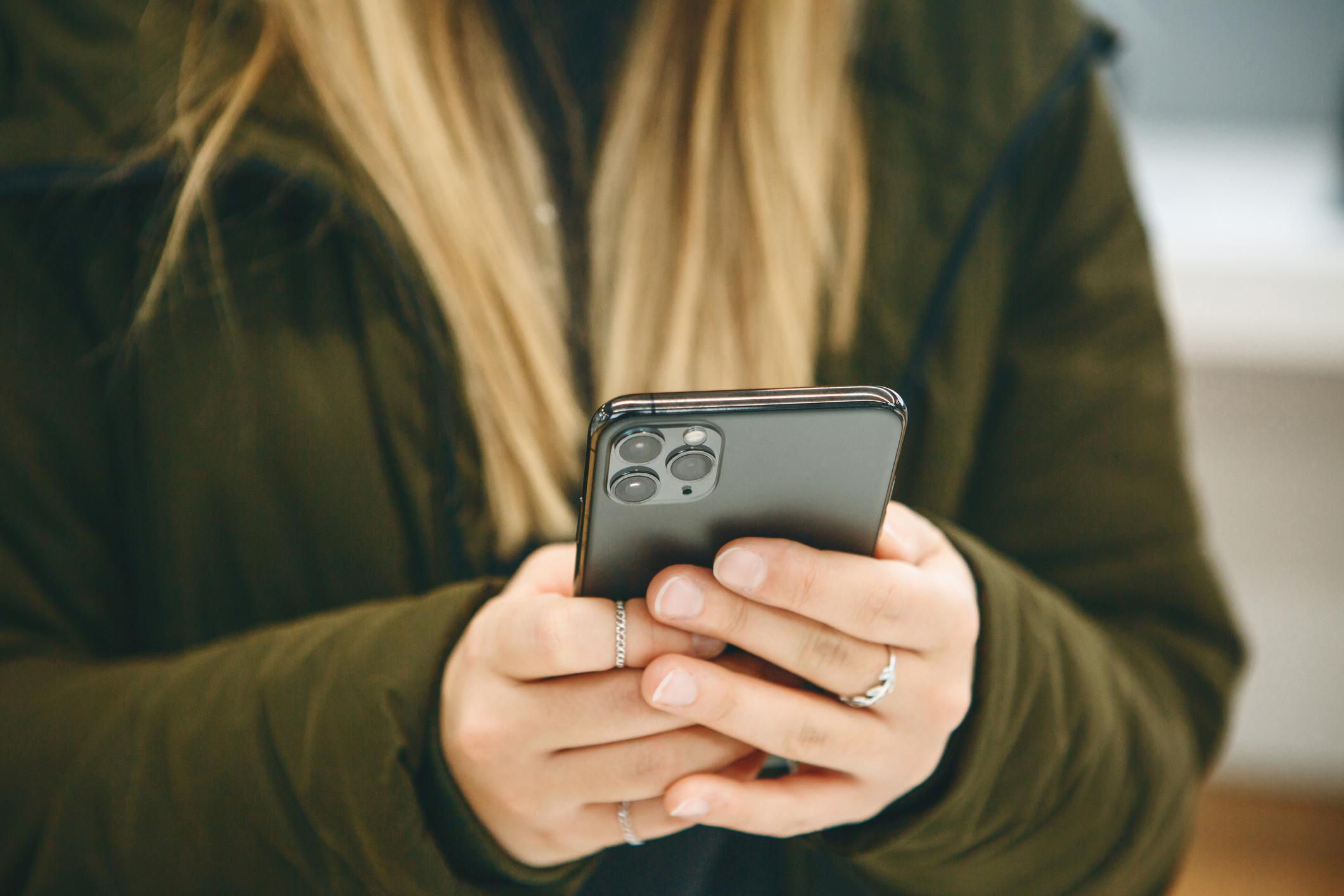 how to detect malware on iPhone